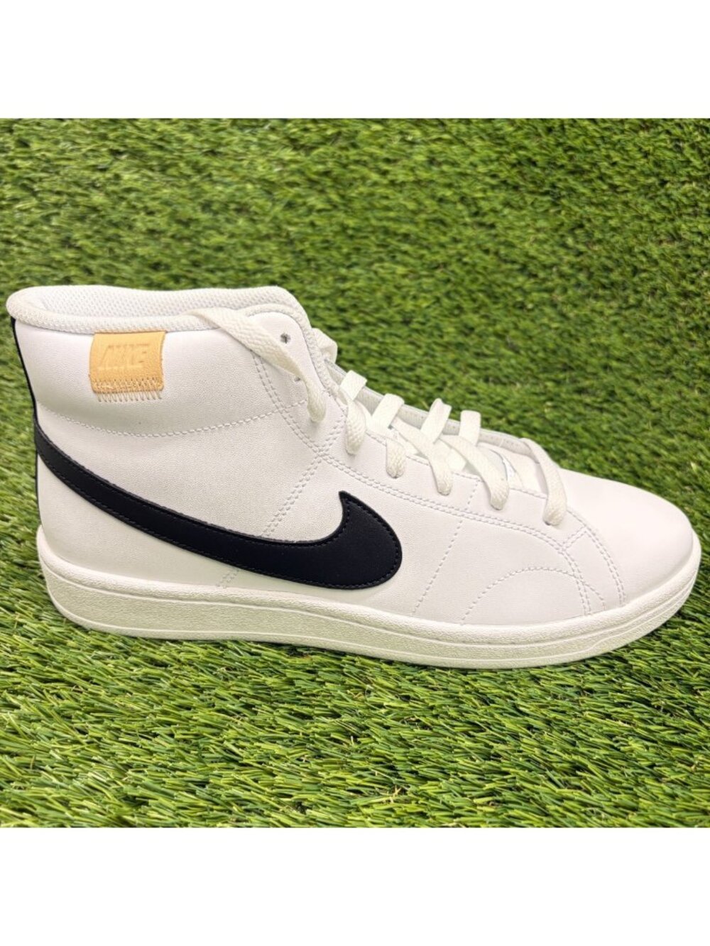 Nike Court Royale 2 Mid Mens Size 8.5 White Black Athletic Leather Shoes Sneaker